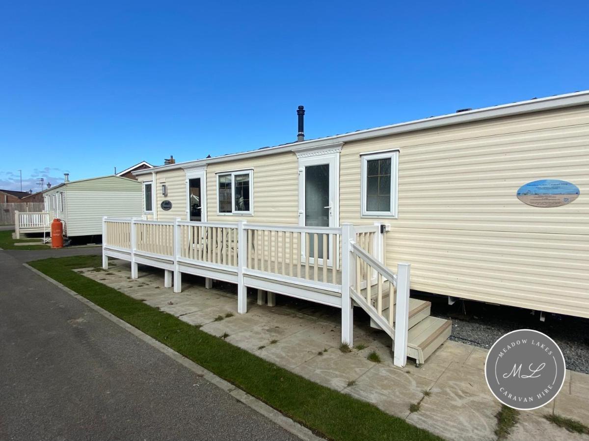 Palm Grove 2- Golden Palm - Pet Friendly, Wifi, Bed Linen, Central Heating - Meadow Lakes Caravan & Lodge Hire Чапел-Сент-Леонардс Екстер'єр фото